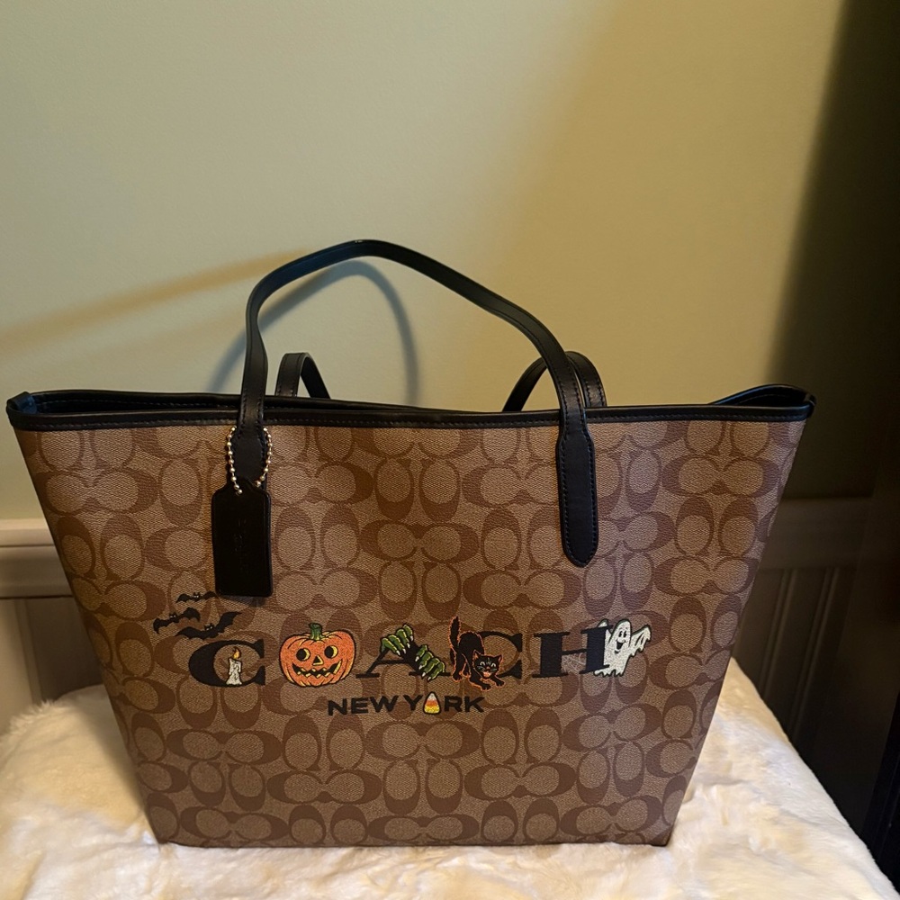 Coach Halloween Signature Bag